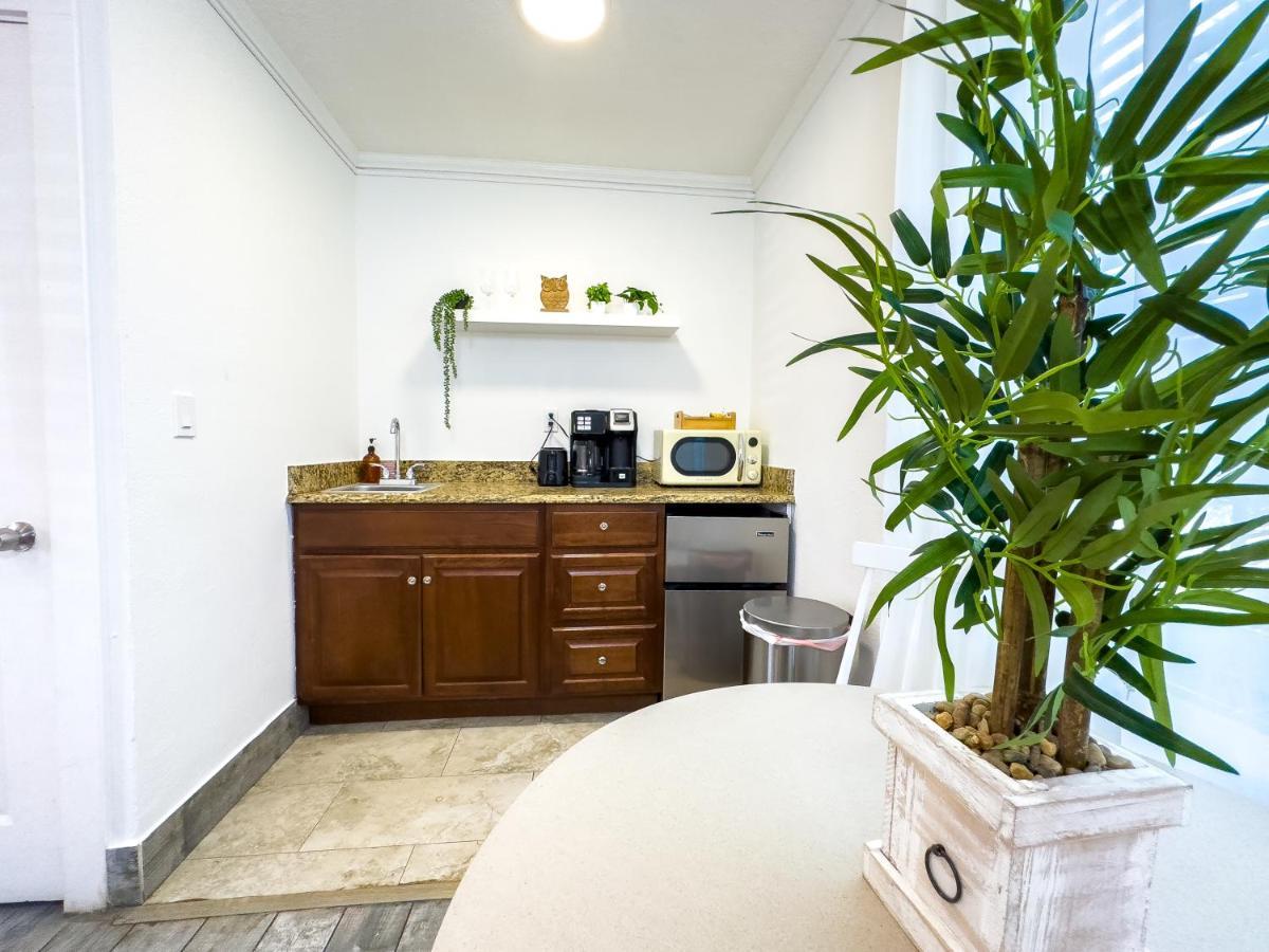 1K Bed Studio Apt With Shared Pool 02 Clearwater Luaran gambar